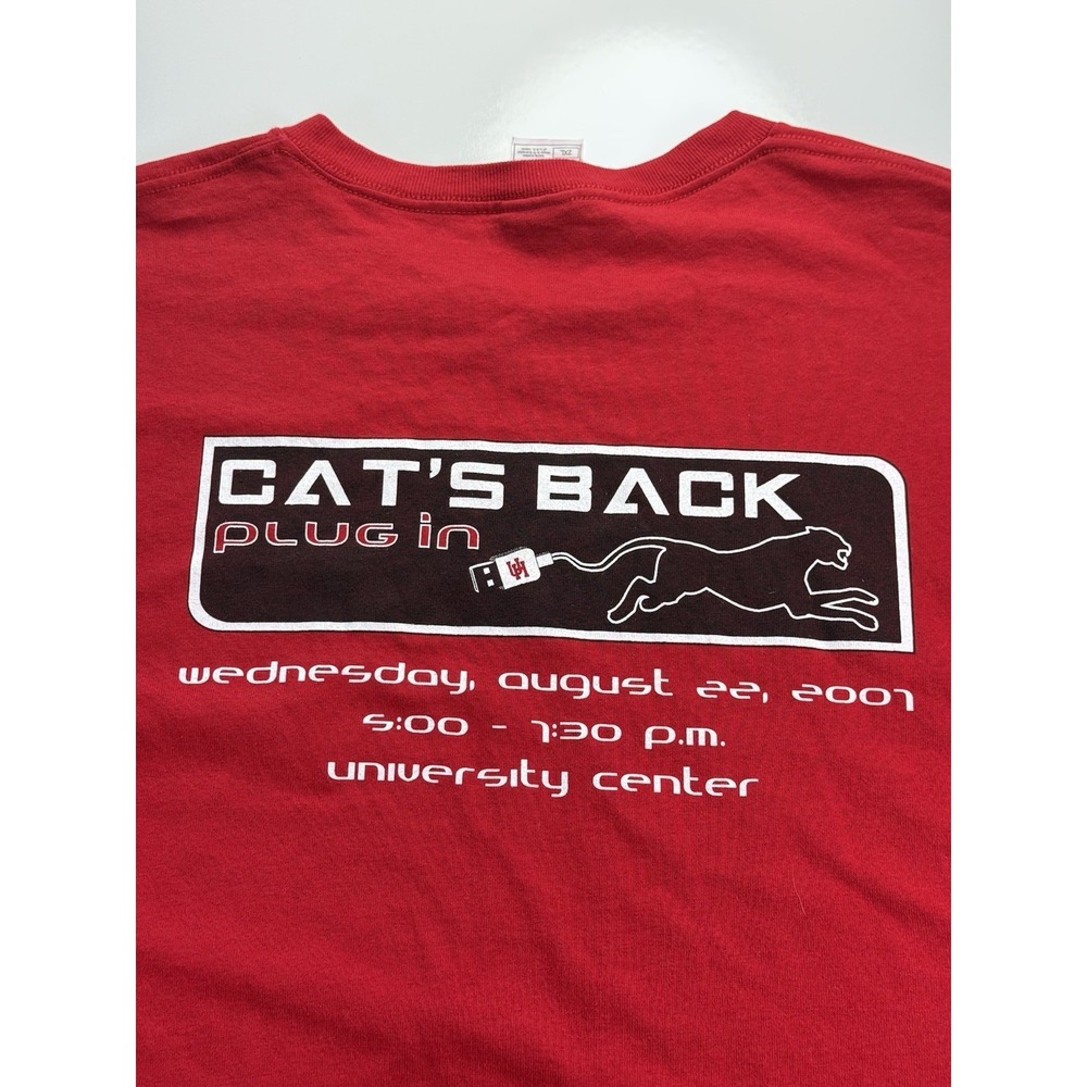 2007 University‎ of Houston Cat's Back Red T-shirt XXL Fruit of the Loom Vintage